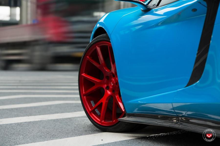  McLaren MP4-12C on Vossen Wheels (VPS-306) 2016 года  (фото 24 из 51)